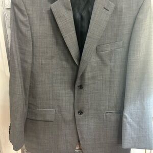 Calvin Klein Mens Size 44R grey suit